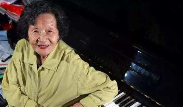 巫绮丽87岁弹钢琴梁祝的简单介绍