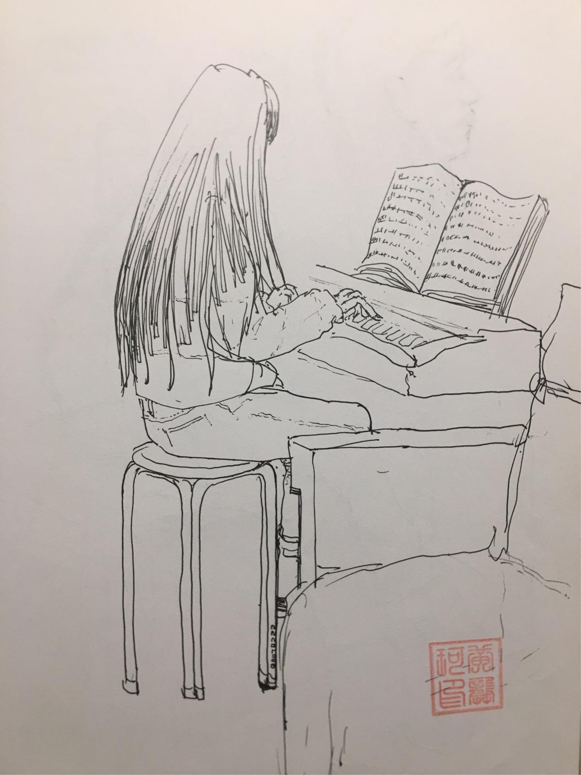 女生弹钢琴简笔画(女孩弹钢琴简笔画)