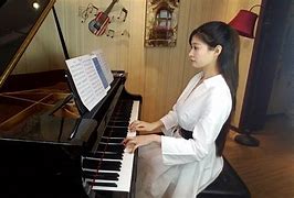 钢琴演奏视频(梦中的婚礼钢琴演奏视频)