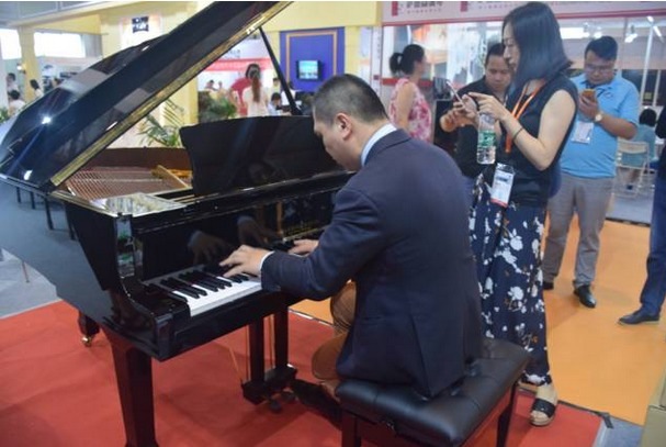 上海钢琴老师一节课多少钱(上海钢琴课一对一多少钱一节)