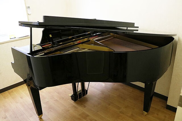 卡瓦依三角钢琴gl20(卡瓦依三角钢琴GL30与GX1)