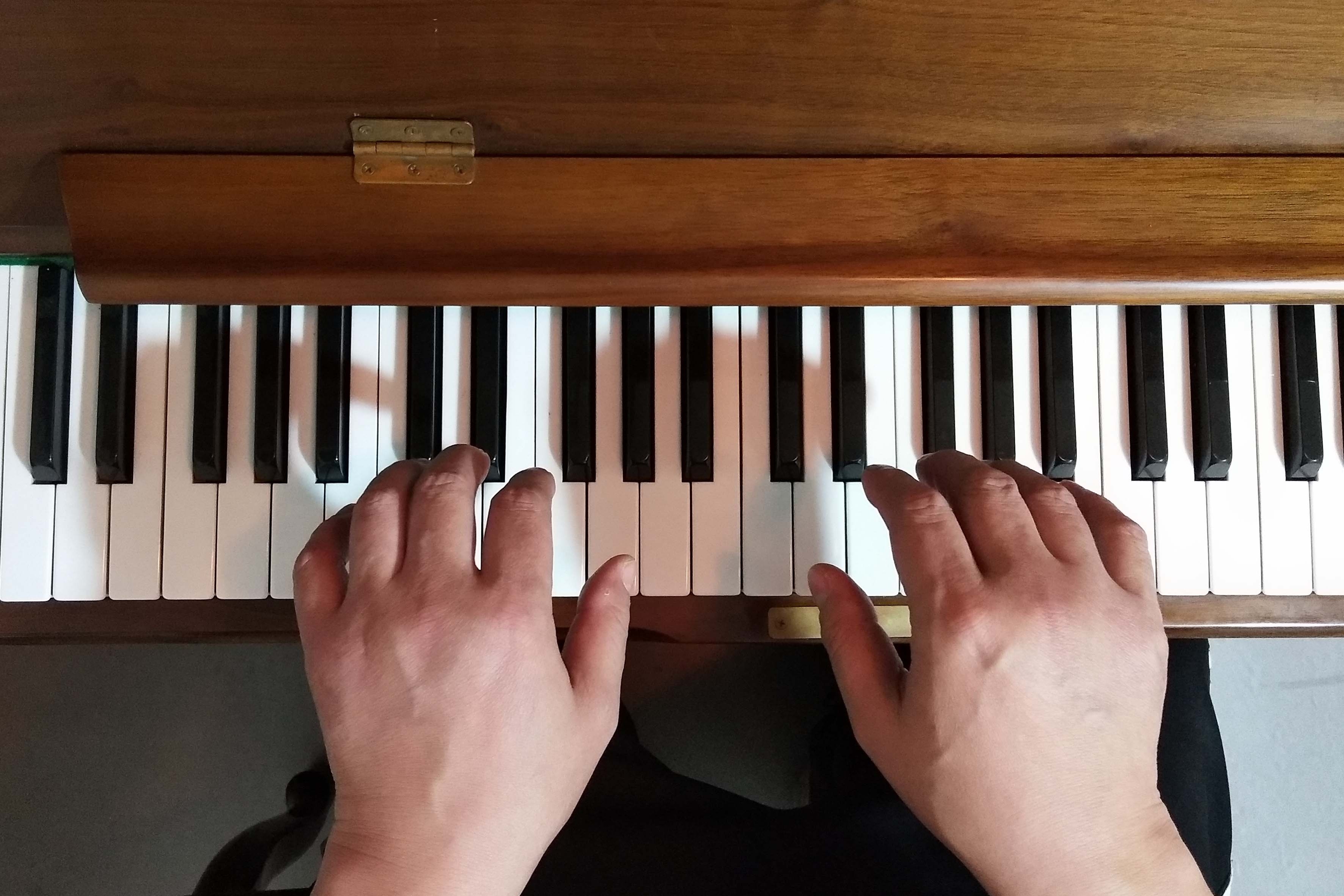 中老年自学钢琴入门篇:真正的干货的简单介绍