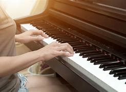 弹钢琴技法(弹钢琴诀窍)